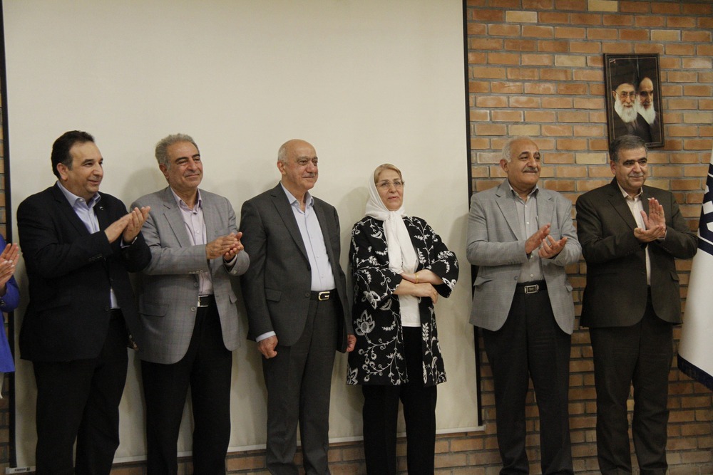 پاسداشت عباس یساره افرا حافظ میراث مکتوب دانشکده داروسازی در موزه ملی تاریخ علوم پزشکی دانشگاه